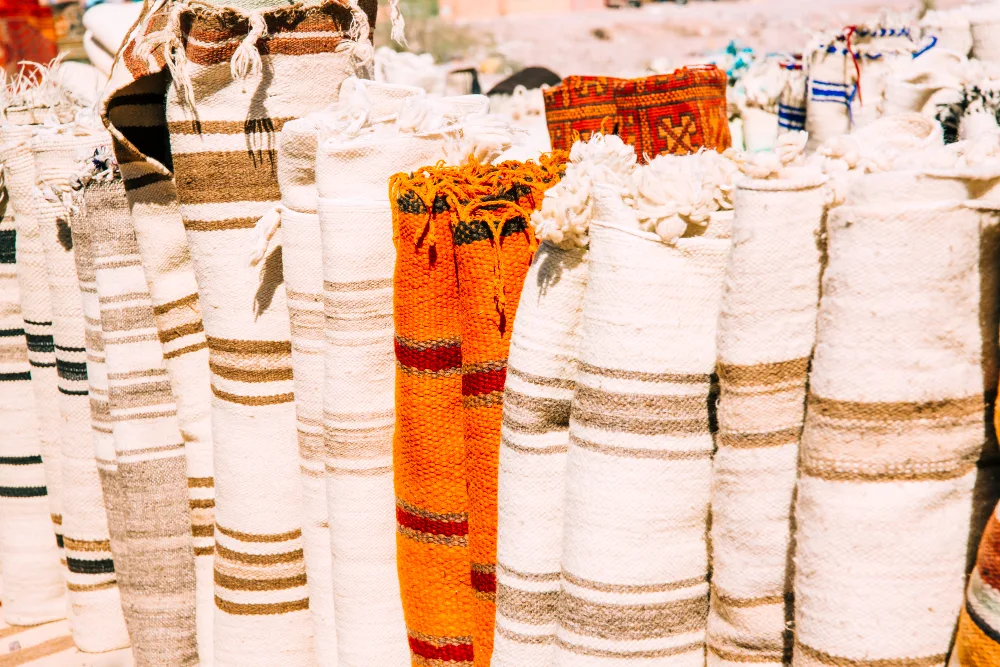 Area Rugs vs. Wall-to-Wall Carpet: The Complete Buyer’s Guide